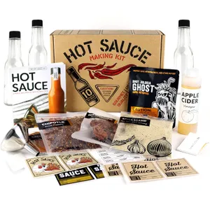 Hot Sauce Making Kit with 3 Peppers & Bottles